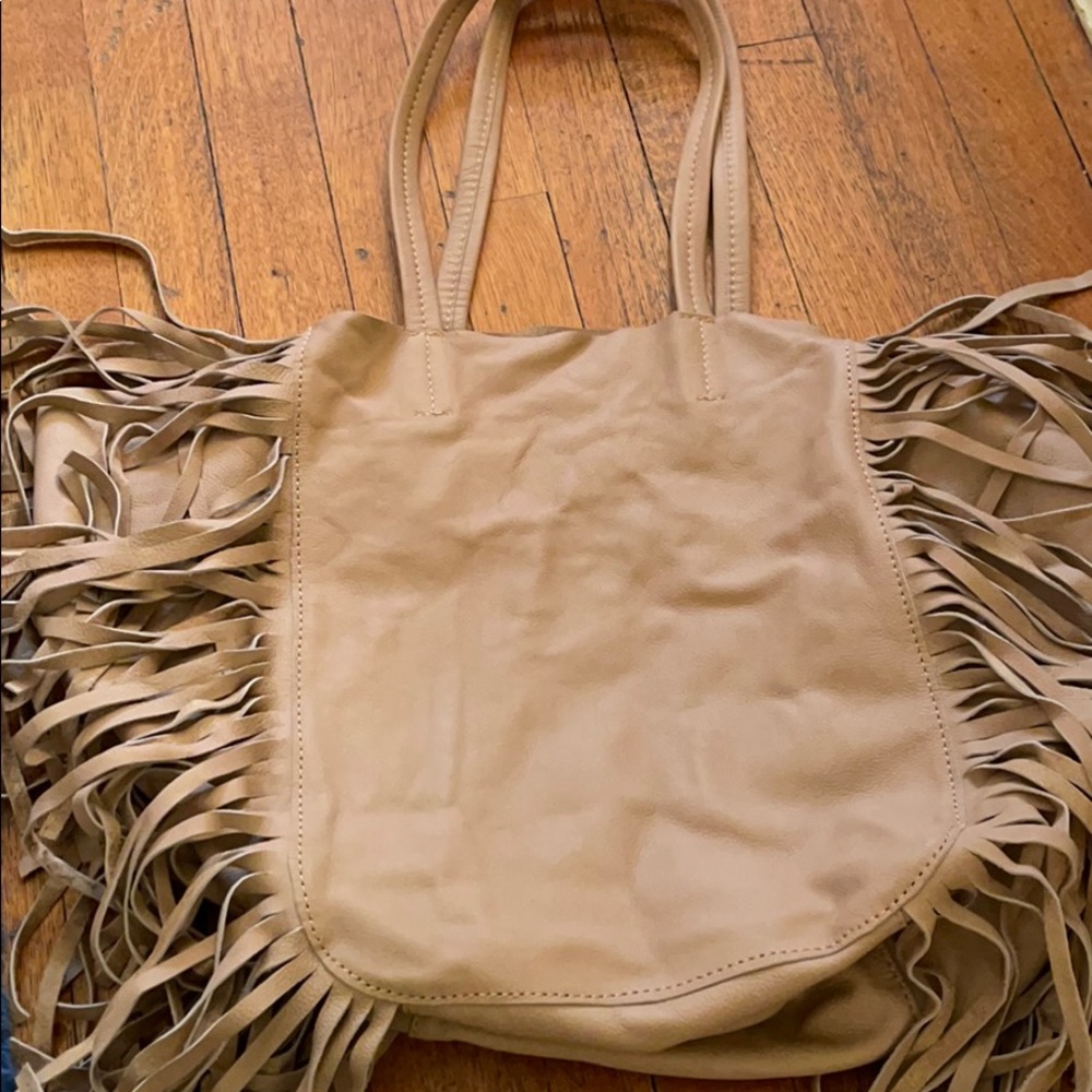 Soft leather tote with fringes